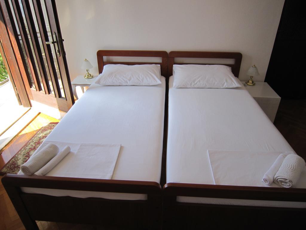 Holiday Home Mona Igrane Room photo